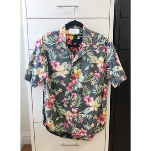 April77 Men's Camp Collar Floral Shirt, size M